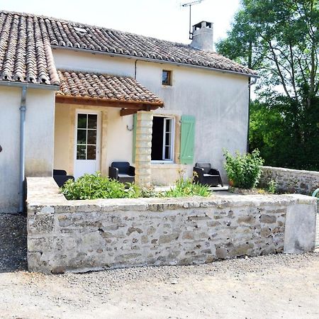 Maison Charismatique A Saint-Germier Avec Jardin Cloture. Esterno foto
