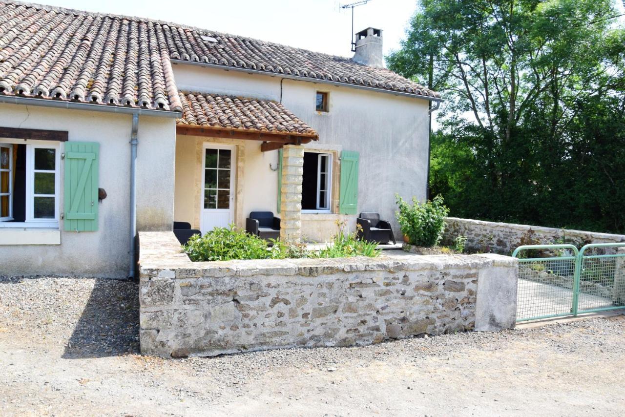 Maison Charismatique A Saint-Germier Avec Jardin Cloture. Esterno foto