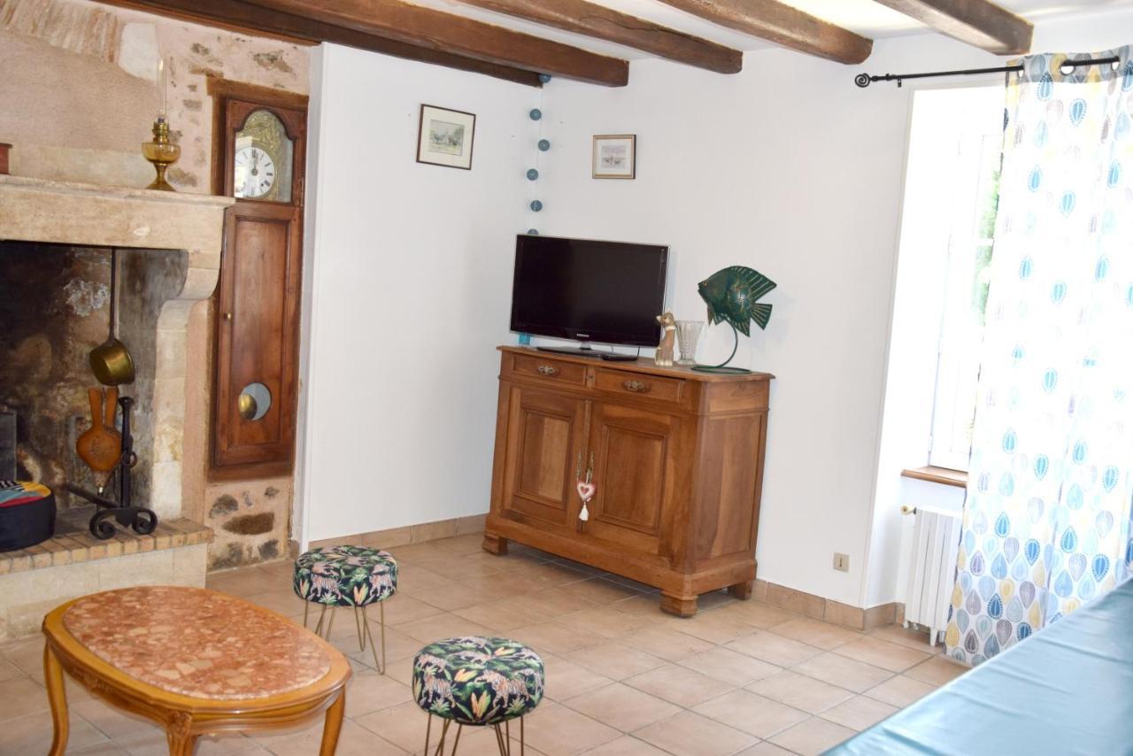 Maison Charismatique A Saint-Germier Avec Jardin Cloture. Esterno foto