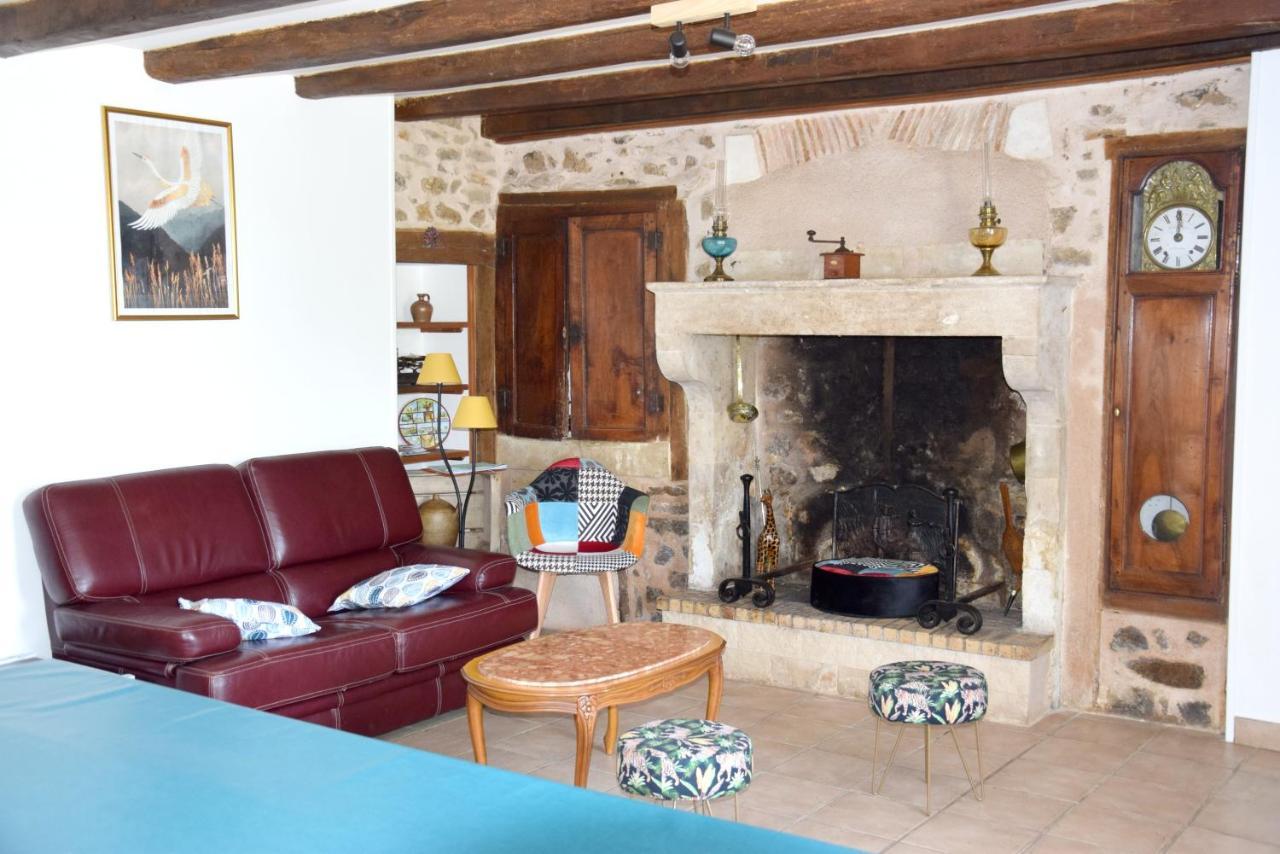 Maison Charismatique A Saint-Germier Avec Jardin Cloture. Esterno foto